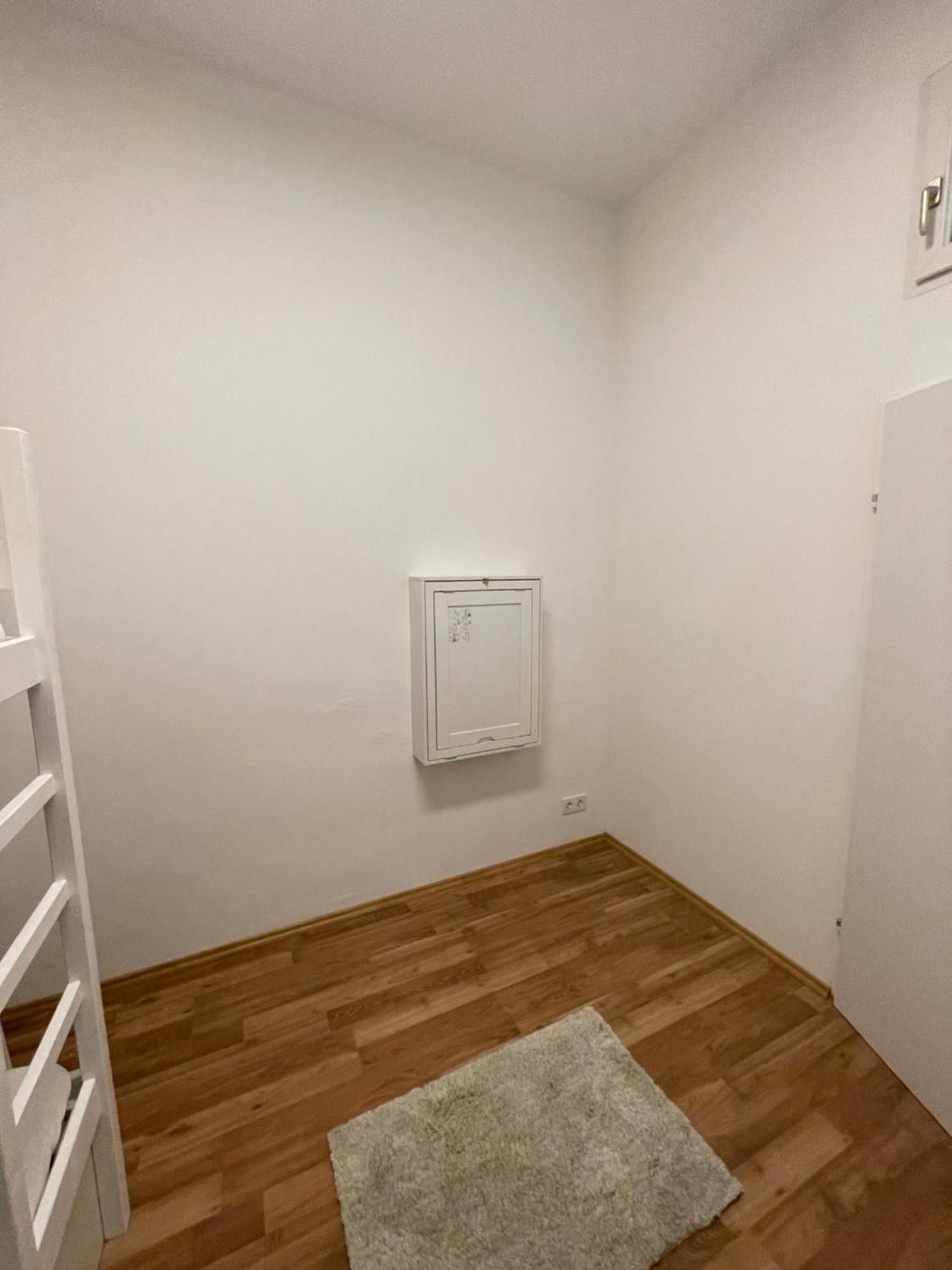 Central Mini Apartment Rhg 1 Wien Exteriör bild